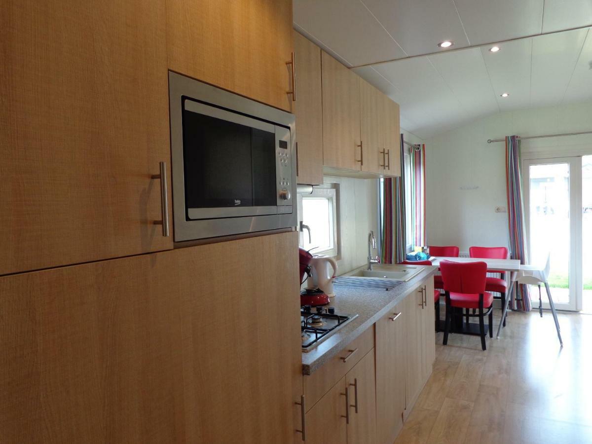 Lodge 4 personen camping de Molenhof Reutum Exterior foto